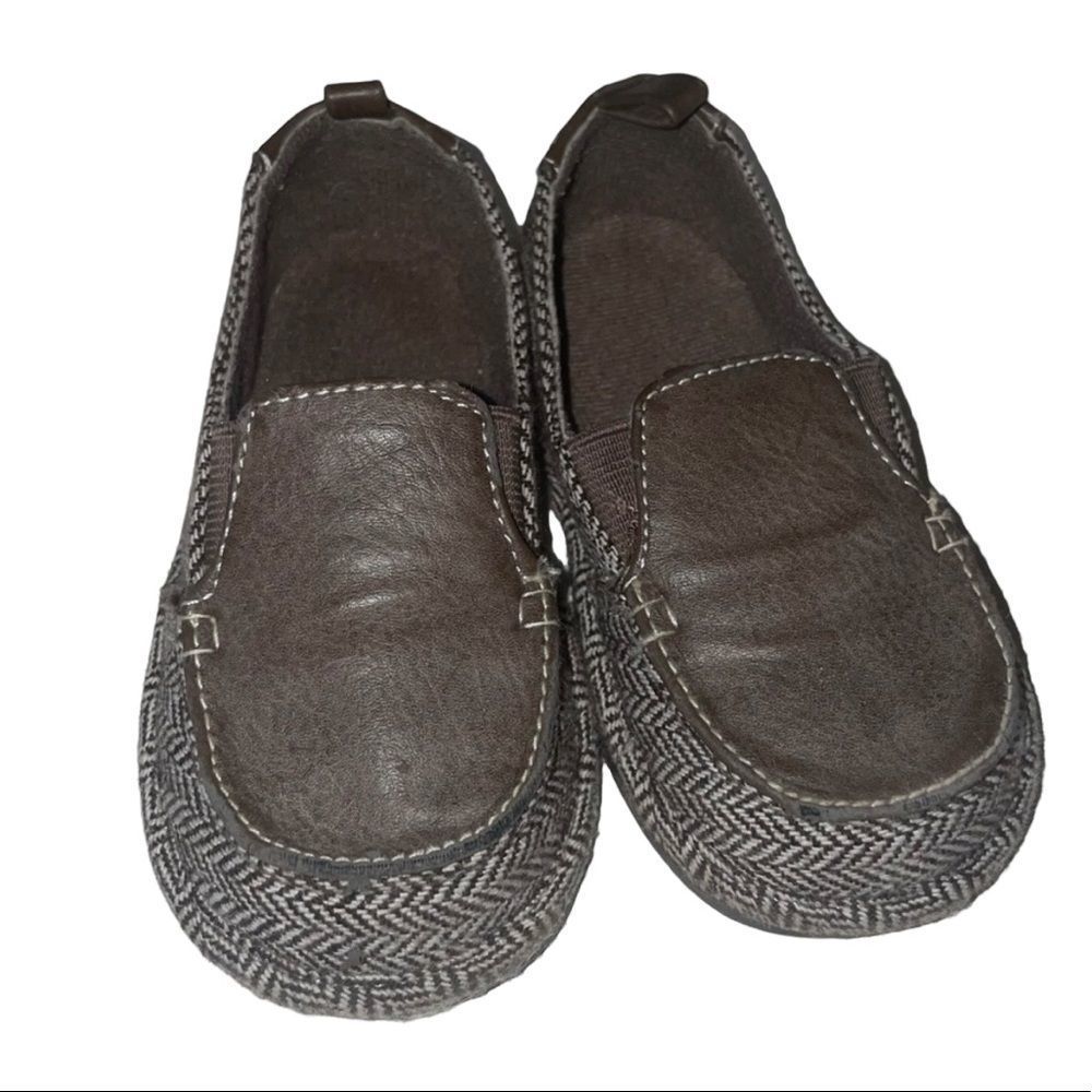 Toddler Boys Brown Loafers Size 6